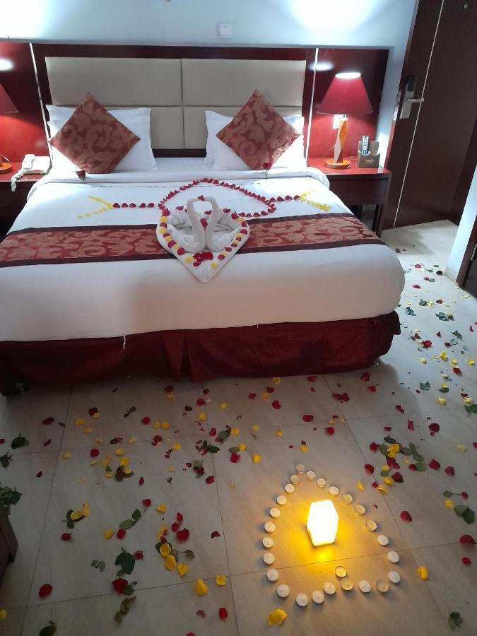 Rahnile Hotel Bahir Dar Exterior foto